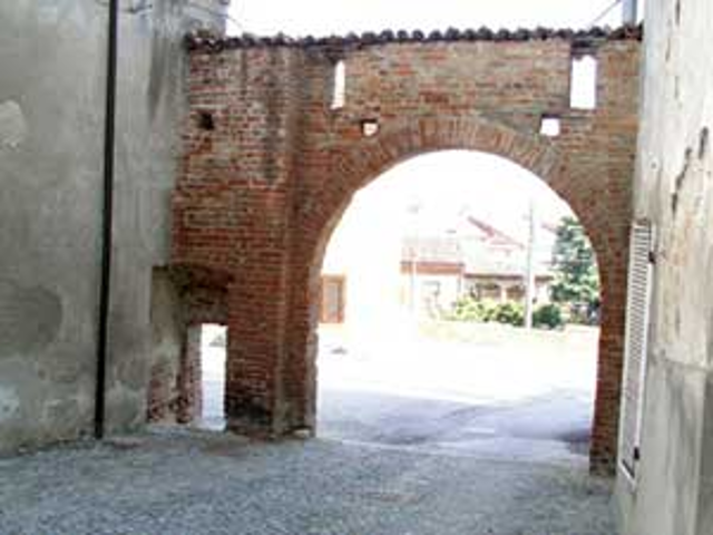 Valcalzara's Door (Porta di Valcalzara)