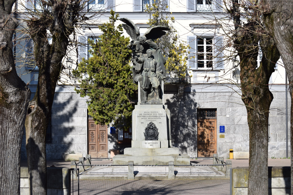 Monumento ai Caduti Incisa Scapaccino